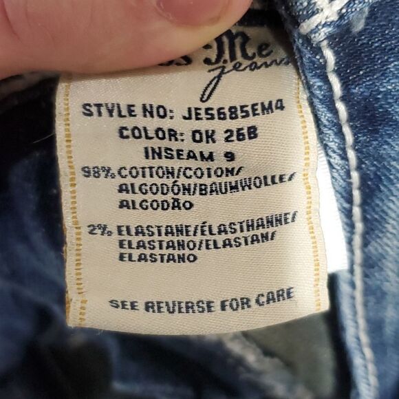 miss Me dark wash jean shorts - Picture 7 of 7